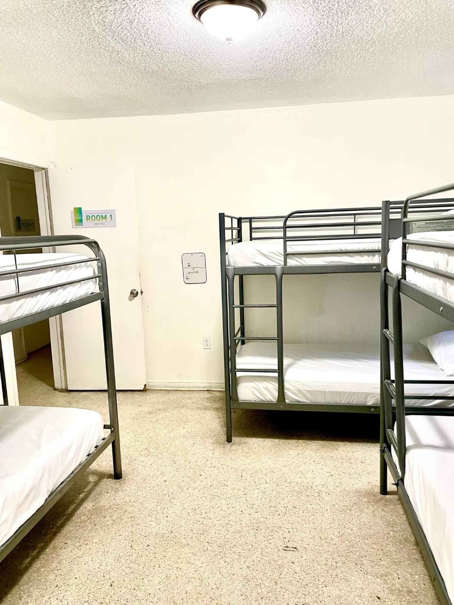 Miami House Hotel Bagian luar foto